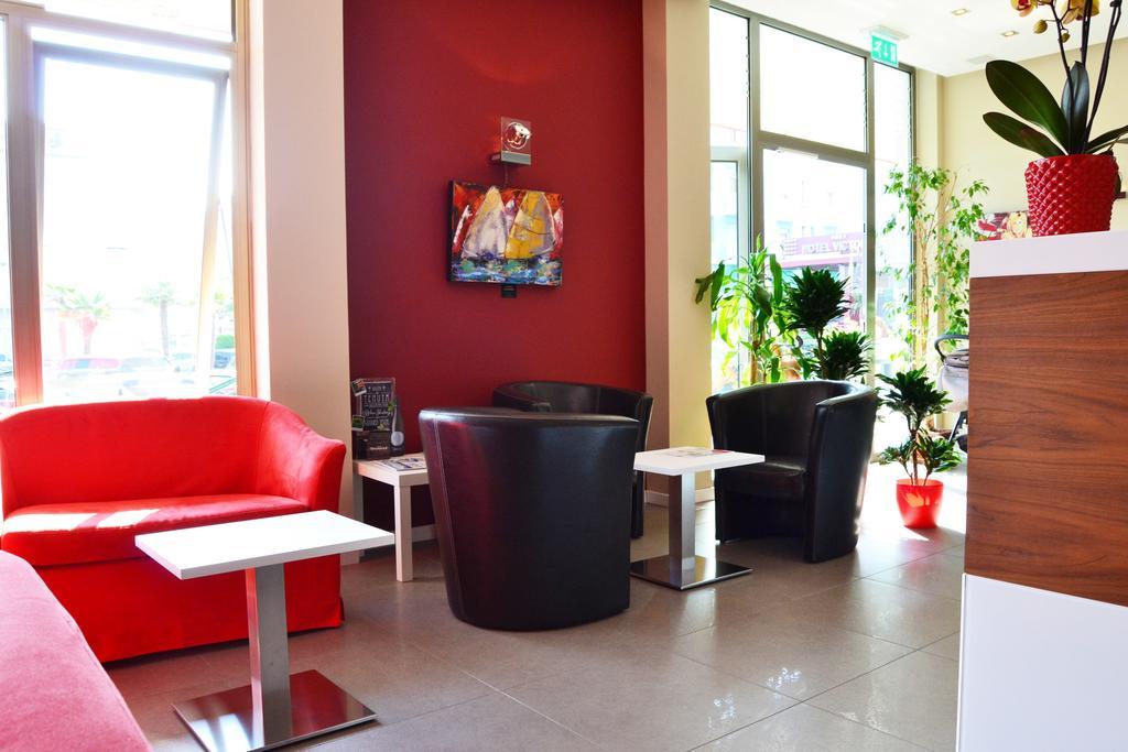 Hotel Midi Lido di Jesolo Eksteriør bilde