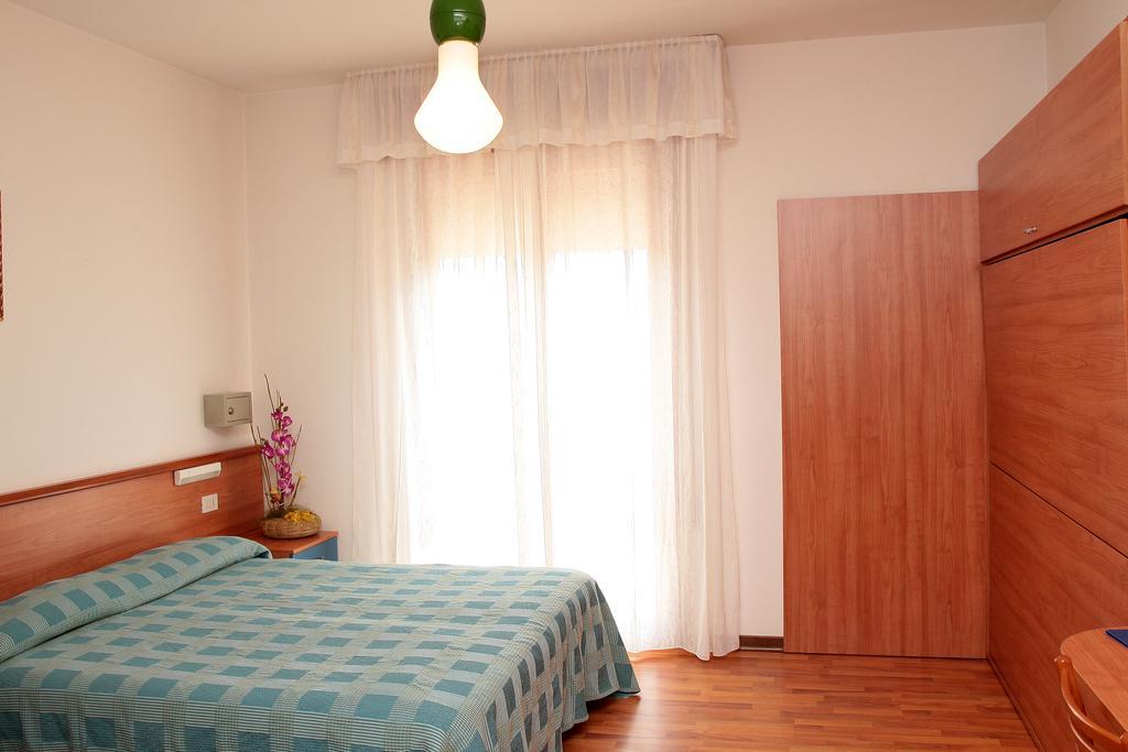 Hotel Midi Lido di Jesolo Eksteriør bilde